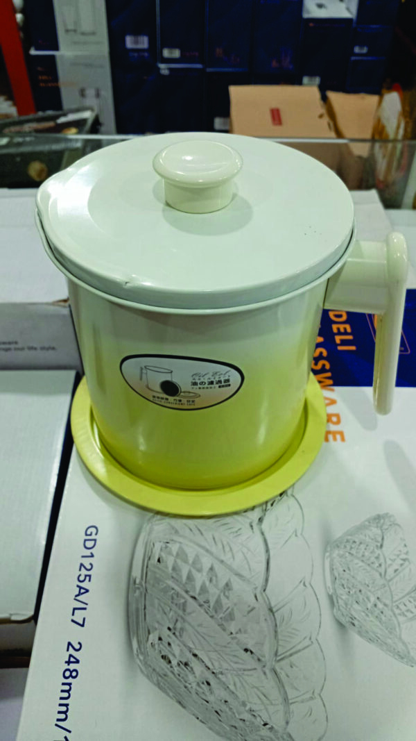 Metal Oil Filter Pot With Handle
